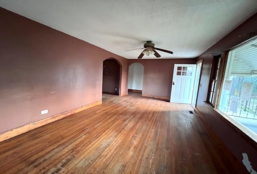 5388 MORRISON CREEK RD, Clifton, Tennessee 38425, 2 Bedrooms Bedrooms, 6 Rooms Rooms,1 BathroomBathrooms,Residential,For Sale,MORRISON CREEK,10210058