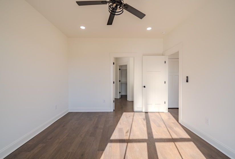 170 BELVEDERE CIR, Savannah, Tennessee 38372, 4 Bedrooms Bedrooms, 8 Rooms Rooms,2.1 BathroomsBathrooms,Residential,For Sale,BELVEDERE,10210061