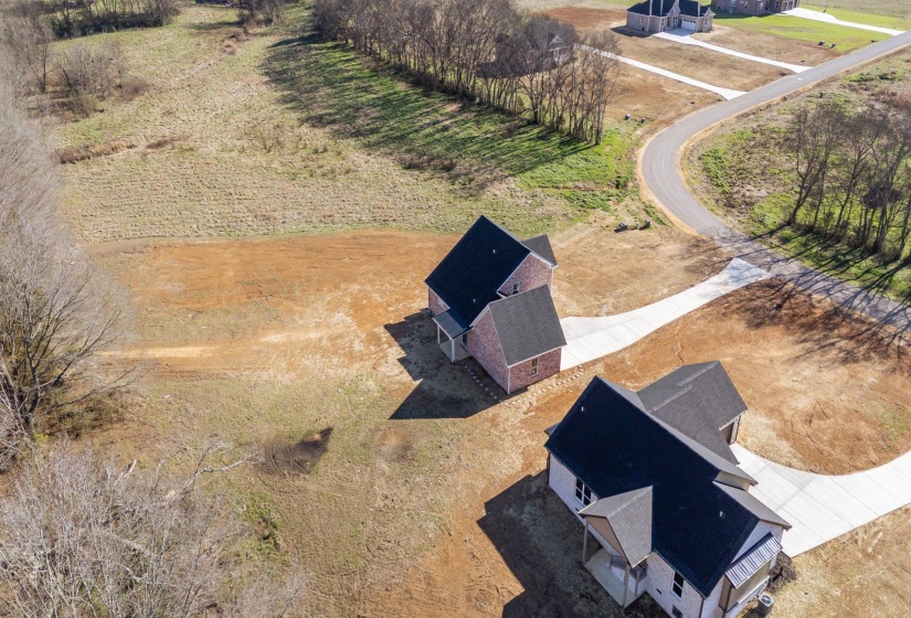 170 BELVEDERE CIR, Savannah, Tennessee 38372, 4 Bedrooms Bedrooms, 8 Rooms Rooms,2.1 BathroomsBathrooms,Residential,For Sale,BELVEDERE,10210061