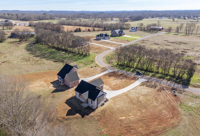 170 BELVEDERE CIR, Savannah, Tennessee 38372, 4 Bedrooms Bedrooms, 8 Rooms Rooms,2.1 BathroomsBathrooms,Residential,For Sale,BELVEDERE,10210061