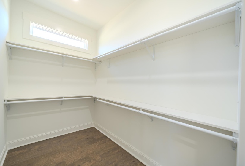 200 BELVEDERE CIR, Savannah, Tennessee 38372, 3 Bedrooms Bedrooms, 7 Rooms Rooms,2 BathroomsBathrooms,Residential,For Sale,BELVEDERE,10210078