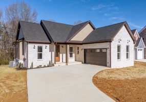 200 BELVEDERE CIR, Savannah, Tennessee 38372, 3 Bedrooms Bedrooms, 7 Rooms Rooms,2 BathroomsBathrooms,Residential,For Sale,BELVEDERE,10210078 200 BELVEDERE CIR, Savannah, Tennessee 38372, 3 Bedrooms Bedrooms, 7 Rooms Rooms,2 BathroomsBathrooms,Residential,For Sale,BELVEDERE,10210078