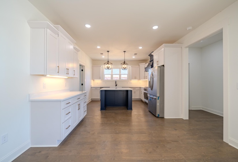 200 BELVEDERE CIR, Savannah, Tennessee 38372, 3 Bedrooms Bedrooms, 7 Rooms Rooms,2 BathroomsBathrooms,Residential,For Sale,BELVEDERE,10210078