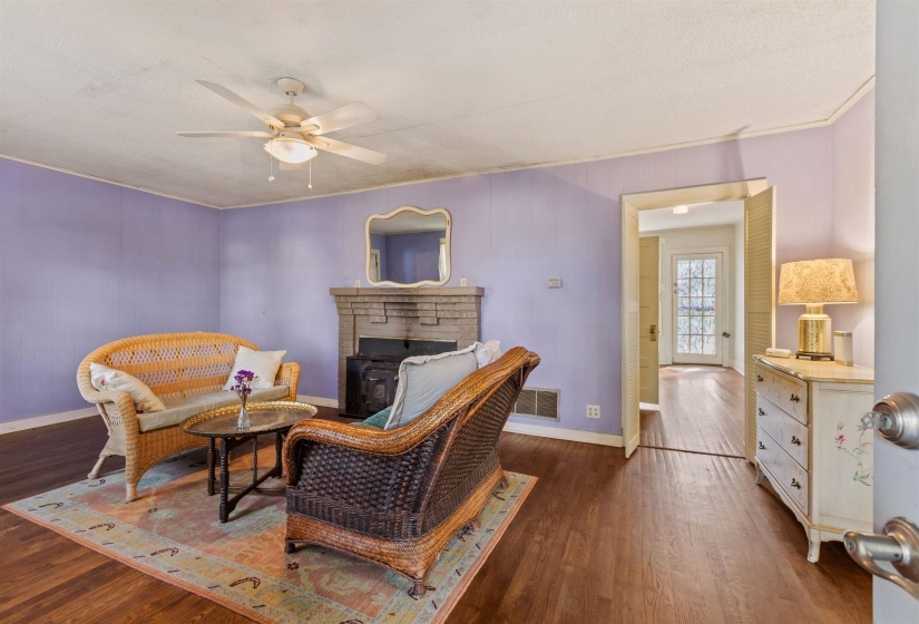 125 KEOUGH RD, Collierville, Tennessee 38017, 3 Bedrooms Bedrooms, 7 Rooms Rooms,2 BathroomsBathrooms,Residential,For Sale,KEOUGH,10210123