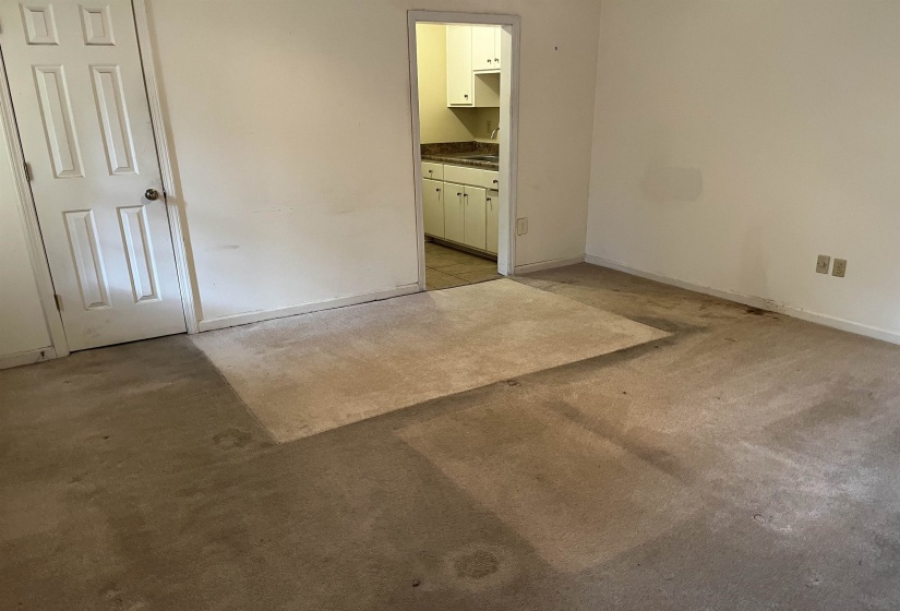 1987 SONNING DR, Germantown, Tennessee 38138, 4 Bedrooms Bedrooms, 8 Rooms Rooms,2 BathroomsBathrooms,Residential,For Sale,SONNING,10210178