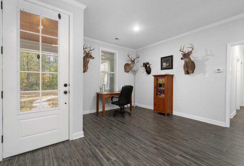 4750 GERMANTOWN RD, Bartlett, Tennessee 38002, 5 Bedrooms Bedrooms, 8 Rooms Rooms,2 BathroomsBathrooms,Residential,For Sale,GERMANTOWN,10210223