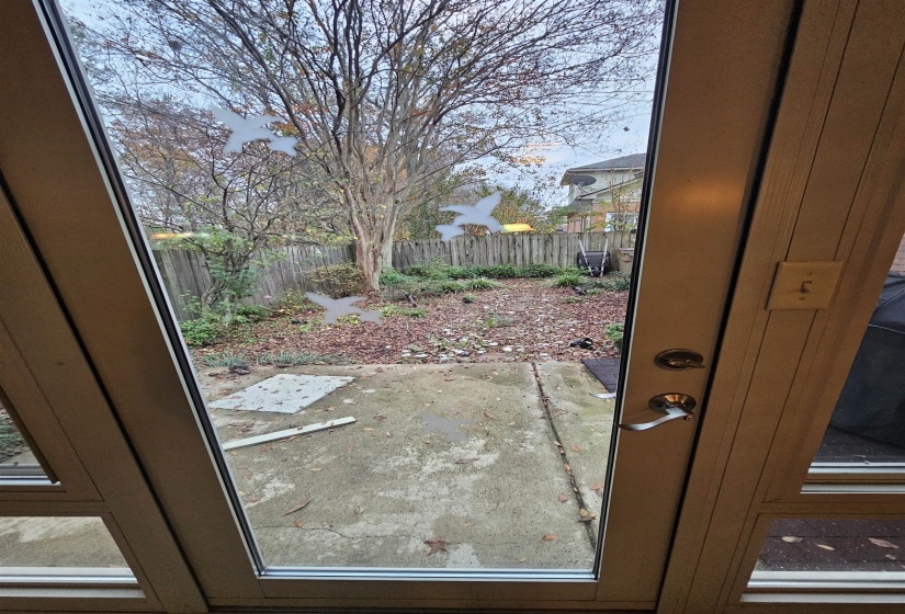1218 CORDOVA GREEN DR, Cordova, Tennessee 38018, 3 Bedrooms Bedrooms, 8 Rooms Rooms,2.1 BathroomsBathrooms,Residential,For Sale,CORDOVA GREEN,10210280