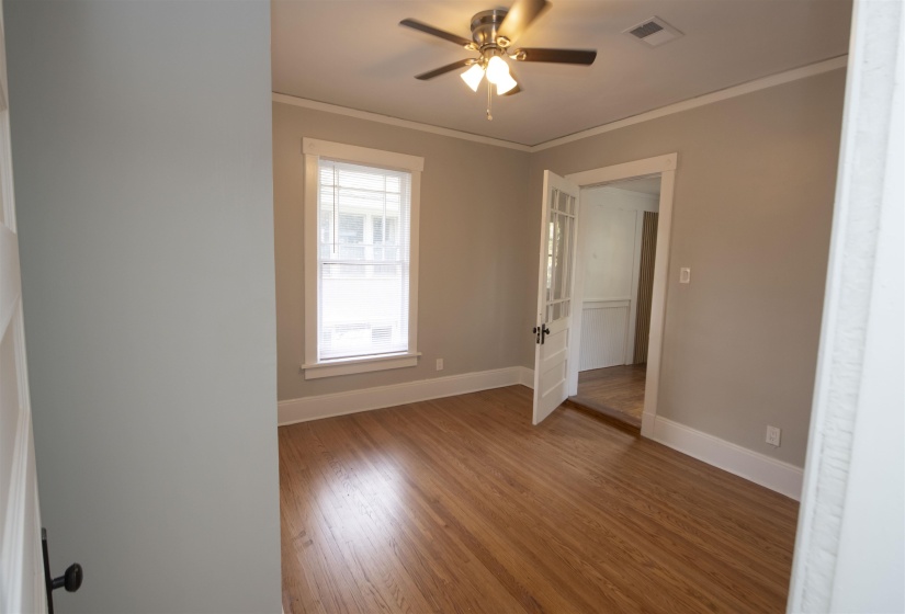 1930 PEABODY AVE, Memphis, Tennessee 38104, 4 Bedrooms Bedrooms, 9 Rooms Rooms,2.1 BathroomsBathrooms,Residential,For Sale,PEABODY,10210298