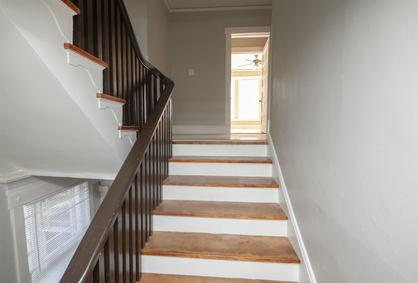 1930 PEABODY AVE, Memphis, Tennessee 38104, 4 Bedrooms Bedrooms, 9 Rooms Rooms,2.1 BathroomsBathrooms,Residential,For Sale,PEABODY,10210298