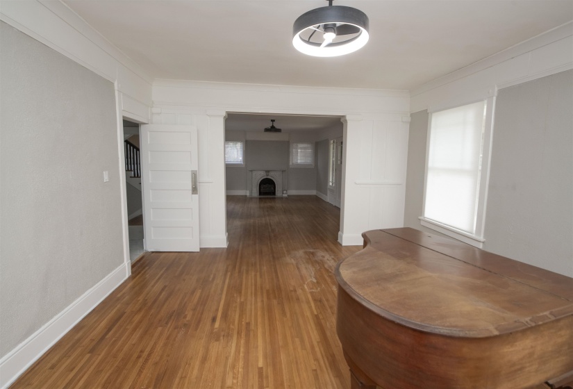 1930 PEABODY AVE, Memphis, Tennessee 38104, 4 Bedrooms Bedrooms, 9 Rooms Rooms,2.1 BathroomsBathrooms,Residential,For Sale,PEABODY,10210298