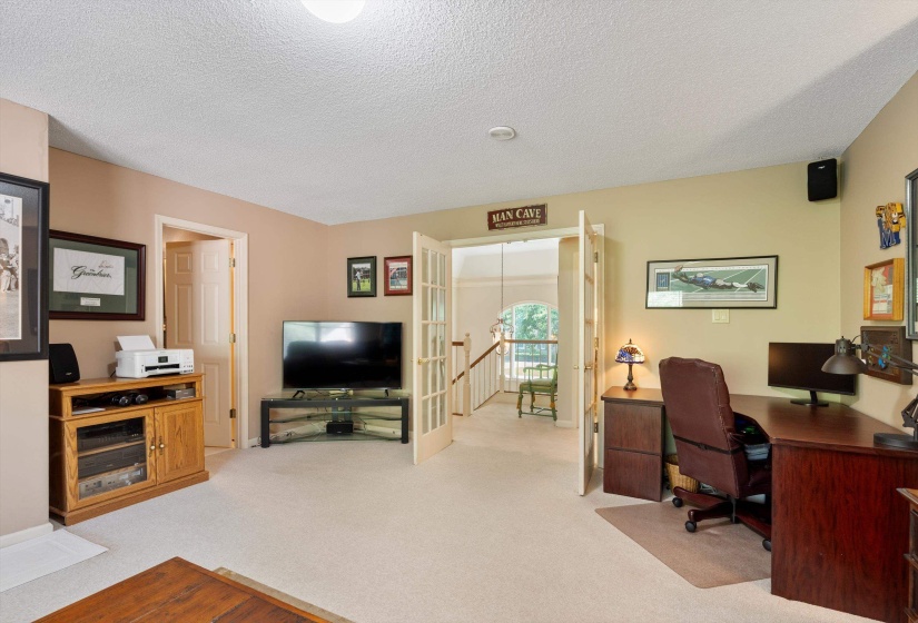 3424 LAKE POINTE CV, Memphis, Tennessee 38125, 4 Bedroom Bedrooms, 8 Room Rooms,3.1 BathroomBathrooms,Residential,For Sale,LAKE POINTE,0,10210608