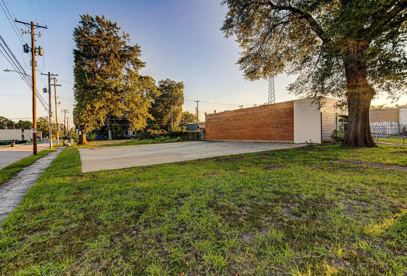 1400 MADISON AVE, Memphis, Tennessee 38104, ,Commercial/industrial,For Sale,MADISON,10210716