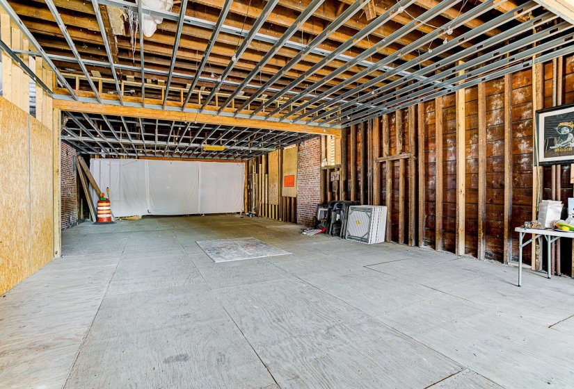 View of miscellaneous room