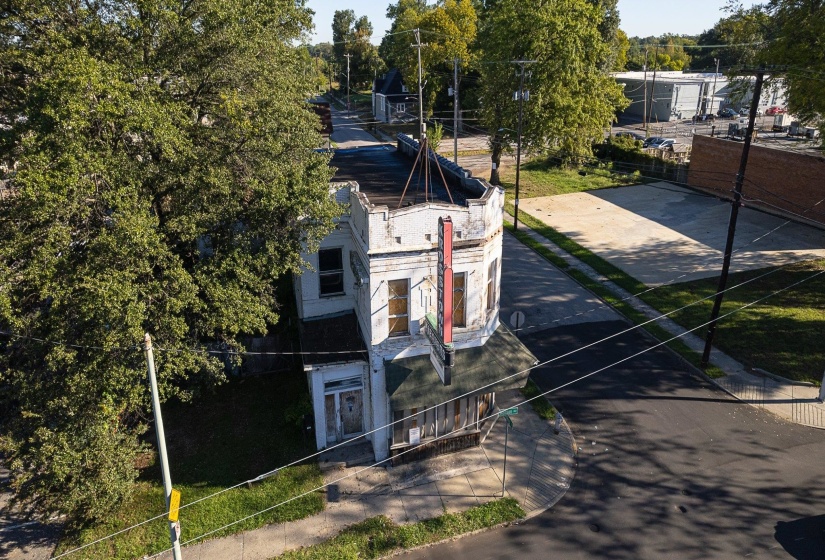 Drone / aerial view