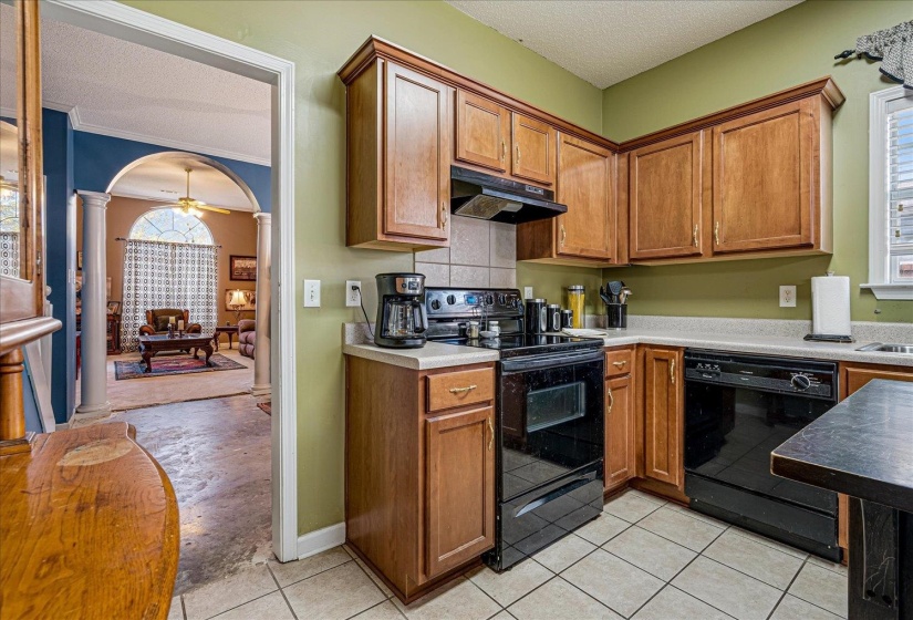 8703 ROGERS PARK AVE, Cordova, Tennessee 38016, 4 Bedroom Bedrooms, 7 Room Rooms,2.1 BathroomBathrooms,Residential,For Sale,ROGERS PARK,0,10210696