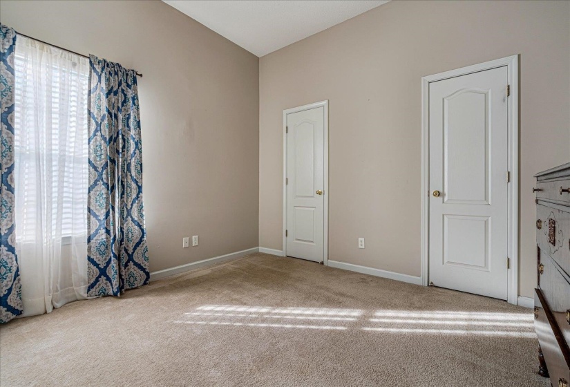 8703 ROGERS PARK AVE, Cordova, Tennessee 38016, 4 Bedroom Bedrooms, 7 Room Rooms,2.1 BathroomBathrooms,Residential,For Sale,ROGERS PARK,0,10210696