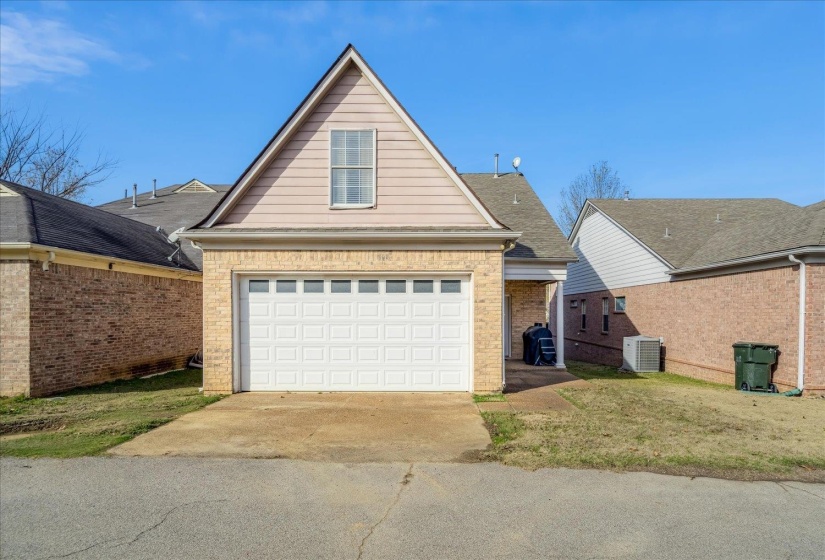 8703 ROGERS PARK AVE, Cordova, Tennessee 38016, 4 Bedroom Bedrooms, 7 Room Rooms,2.1 BathroomBathrooms,Residential,For Sale,ROGERS PARK,0,10210696