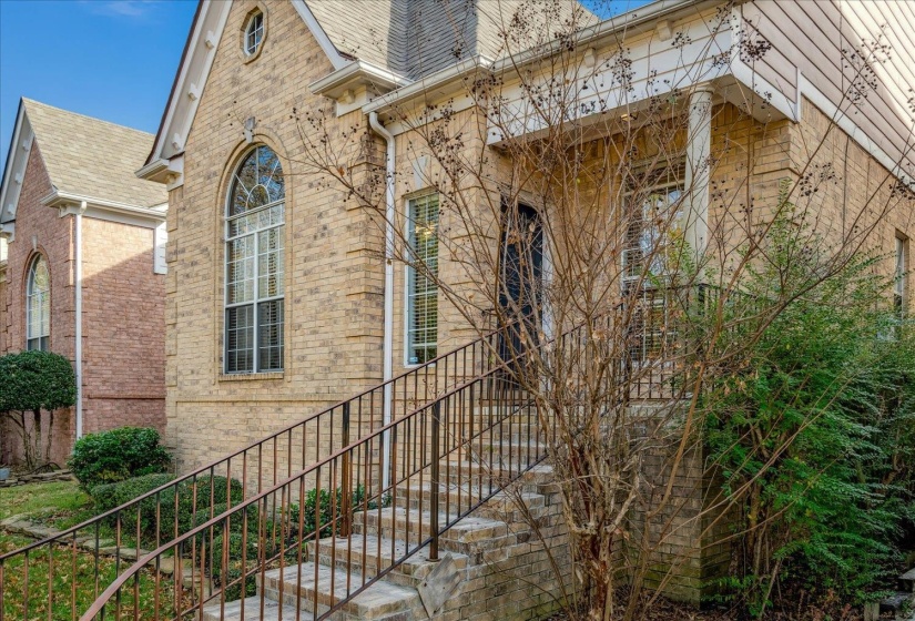 8703 ROGERS PARK AVE, Cordova, Tennessee 38016, 4 Bedroom Bedrooms, 7 Room Rooms,2.1 BathroomBathrooms,Residential,For Sale,ROGERS PARK,0,10210696