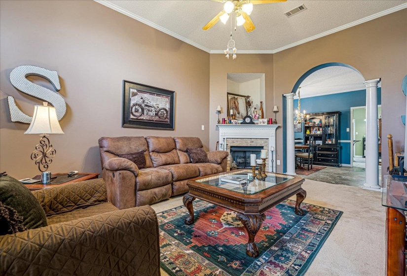 8703 ROGERS PARK AVE, Cordova, Tennessee 38016, 4 Bedroom Bedrooms, 7 Room Rooms,2.1 BathroomBathrooms,Residential,For Sale,ROGERS PARK,0,10210696