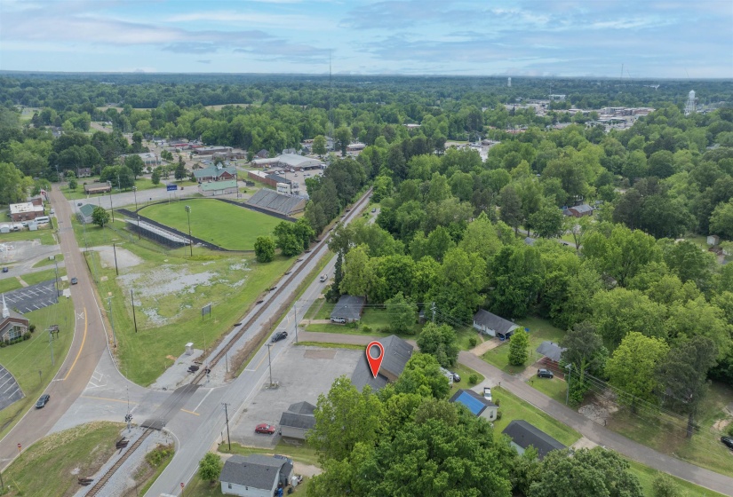 1125 COLLEGE ST, Brownsville, Tennessee 38012-2657, ,Commercial/industrial,For Sale,COLLEGE,10210722