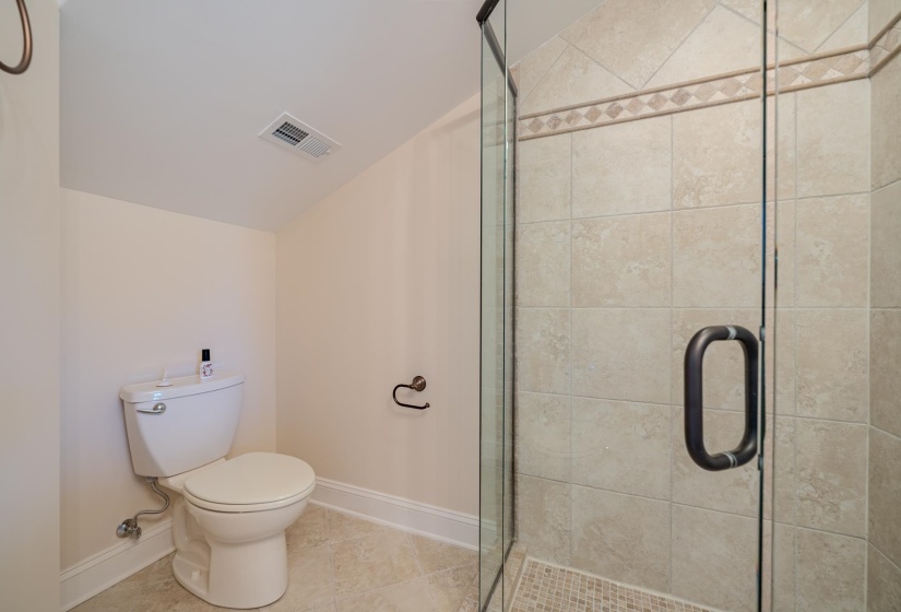 75B OASIS LN, Savannah, Tennessee 38372, 3 Bedrooms Bedrooms, 10 Rooms Rooms,3.1 BathroomsBathrooms,Residential,For Sale,OASIS,10210719