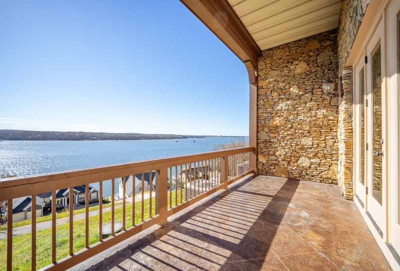 75B OASIS LN, Savannah, Tennessee 38372, 3 Bedrooms Bedrooms, 10 Rooms Rooms,3.1 BathroomsBathrooms,Residential,For Sale,OASIS,10210719
