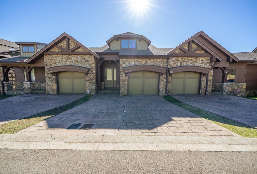 75B OASIS LN, Savannah, Tennessee 38372, 3 Bedrooms Bedrooms, 10 Rooms Rooms,3.1 BathroomsBathrooms,Residential,For Sale,OASIS,10210719