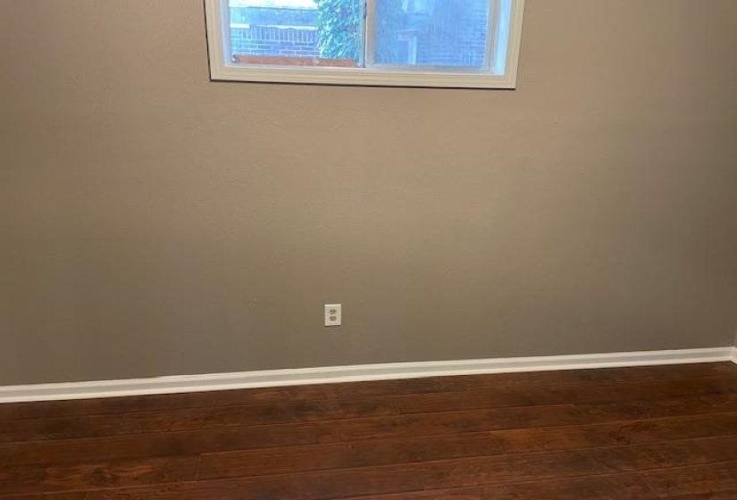641 MCKELLAR AVE, Memphis, Tennessee 38106, 3 Bedrooms Bedrooms, 5 Rooms Rooms,1 BathroomBathrooms,Residential,For Sale,MCKELLAR,10210933