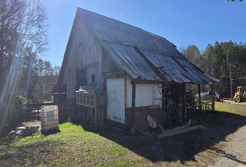 14760 125 HWY, Bolivar, Tennessee 38008, 2 Bedrooms Bedrooms, 6 Rooms Rooms,1 BathroomBathrooms,Residential,For Sale,125,10210951