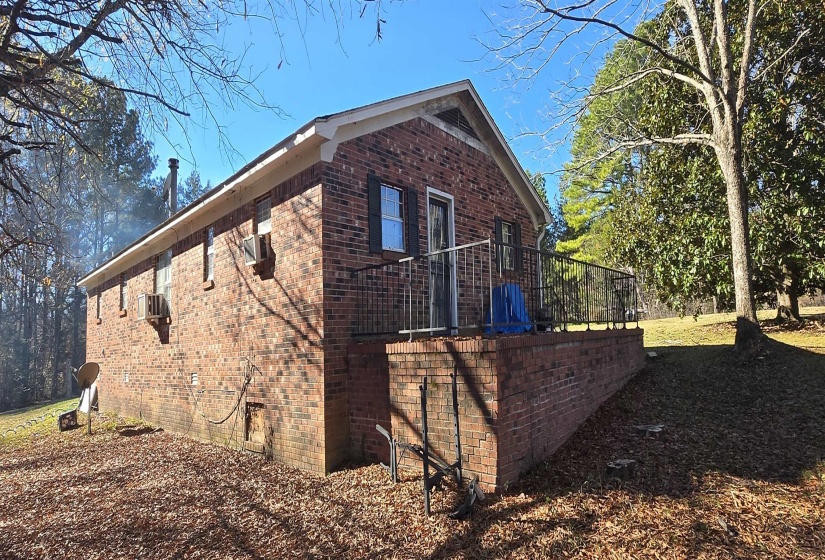 2260 HEBRON RD, Middleton, Tennessee 38052-4154, 3 Bedrooms Bedrooms, 7 Rooms Rooms,1 BathroomBathrooms,Residential,For Sale,HEBRON,10210952