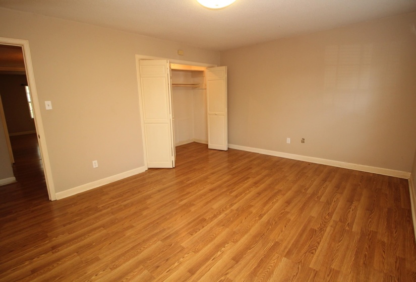 273 CENTRAL PARK AVE, Memphis, Tennessee 38111, 2 Bedrooms Bedrooms, 7 Rooms Rooms,2 BathroomsBathrooms,Residential,For Sale,CENTRAL PARK,10210954