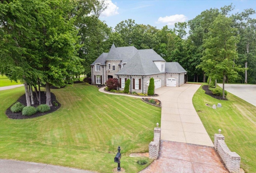 25 BRANSTON CV, Eads, Tennessee 38028, 4 Bedrooms Bedrooms, 10 Rooms Rooms,3.1 BathroomsBathrooms,Residential,For Sale,BRANSTON,10211036