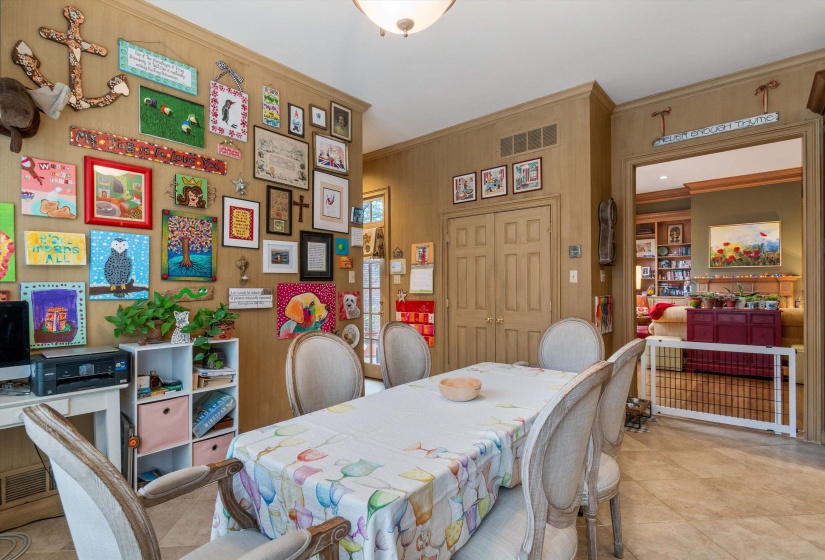 4792 WHITEHALL CV, Memphis, Tennessee 38117, 4 Bedrooms Bedrooms, 9 Rooms Rooms,4 BathroomsBathrooms,Residential,For Sale,WHITEHALL,10211039