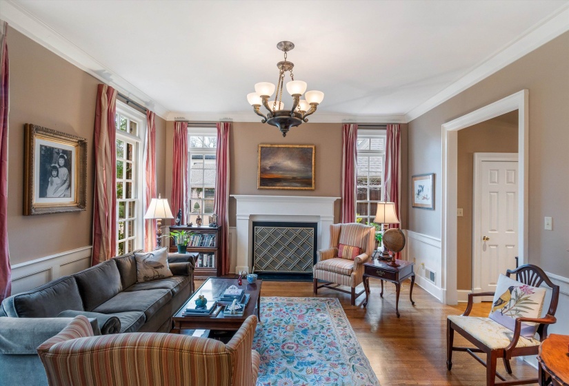 4792 WHITEHALL CV, Memphis, Tennessee 38117, 4 Bedrooms Bedrooms, 9 Rooms Rooms,4 BathroomsBathrooms,Residential,For Sale,WHITEHALL,10211039