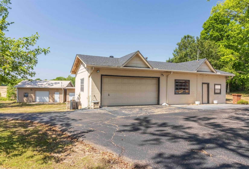 8453 HWY 45 S HWY, Ramer, Tennessee 38367, 3 Bedrooms Bedrooms, 8 Rooms Rooms,2 BathroomsBathrooms,Residential,For Sale,HWY 45 S,10211040