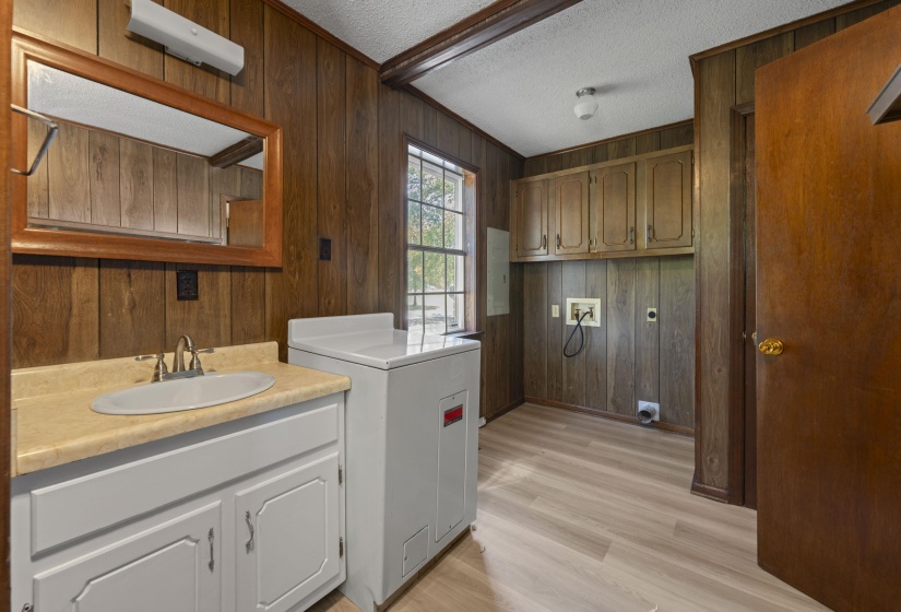 6578 311 HWY, Holly Springs, Mississippi 38635, 3 Bedrooms Bedrooms, 7 Rooms Rooms,2 BathroomsBathrooms,Residential,For Sale,311,10211079