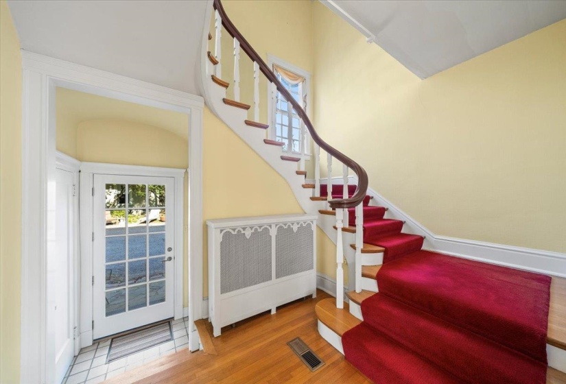 1412 PEABODY AVE, Memphis, Tennessee 38104, 3 Bedrooms Bedrooms, 8 Rooms Rooms,1.1 BathroomsBathrooms,Residential,For Sale,PEABODY,10211069