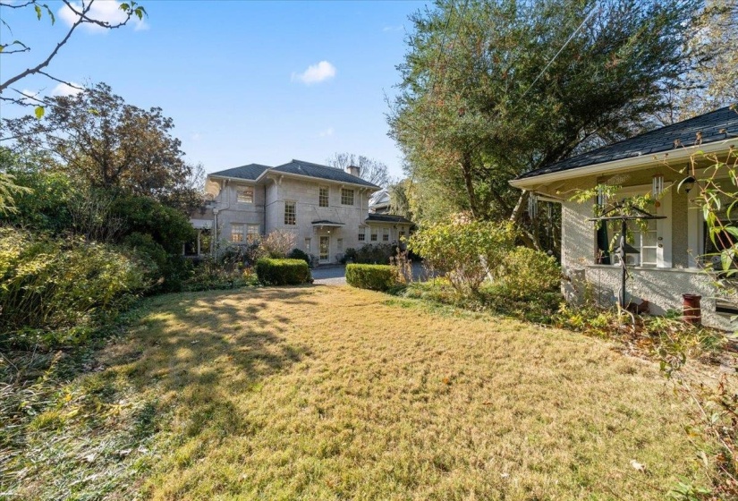 1412 PEABODY AVE, Memphis, Tennessee 38104, 3 Bedrooms Bedrooms, 8 Rooms Rooms,1.1 BathroomsBathrooms,Residential,For Sale,PEABODY,10211069