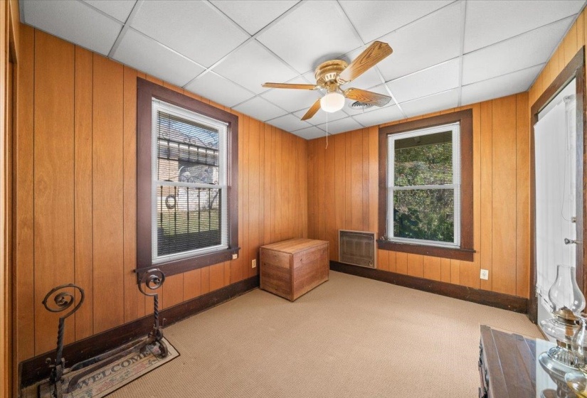 1412 PEABODY AVE, Memphis, Tennessee 38104, 3 Bedrooms Bedrooms, 8 Rooms Rooms,1.1 BathroomsBathrooms,Residential,For Sale,PEABODY,10211069