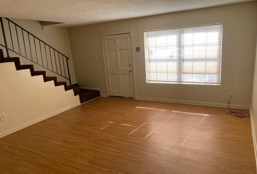 3438 SPOTTSWOOD AVE, Memphis, Tennessee 38111, 2 Bedrooms Bedrooms, 4 Rooms Rooms,1.1 BathroomsBathrooms,Residential,For Sale,SPOTTSWOOD,10211094