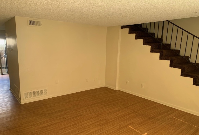 3438 SPOTTSWOOD AVE, Memphis, Tennessee 38111, 2 Bedrooms Bedrooms, 4 Rooms Rooms,1.1 BathroomsBathrooms,Residential,For Sale,SPOTTSWOOD,10211094