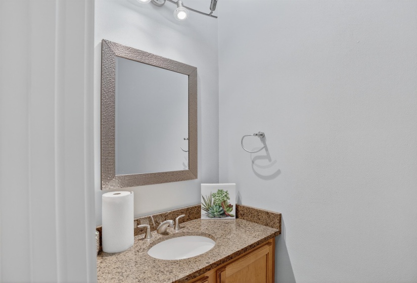 435 FRONT ST, Memphis, Tennessee 38103, 2 Bedroom Bedrooms, 5 Room Rooms,2.1 BathroomBathrooms,Residential,For Sale,FRONT,0,10211115