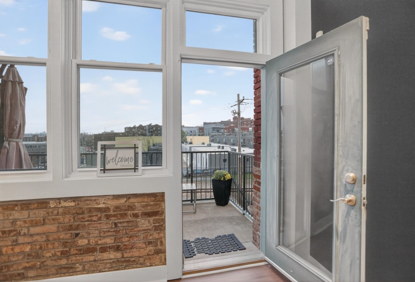 435 FRONT ST, Memphis, Tennessee 38103, 2 Bedroom Bedrooms, 5 Room Rooms,2.1 BathroomBathrooms,Residential,For Sale,FRONT,0,10211115