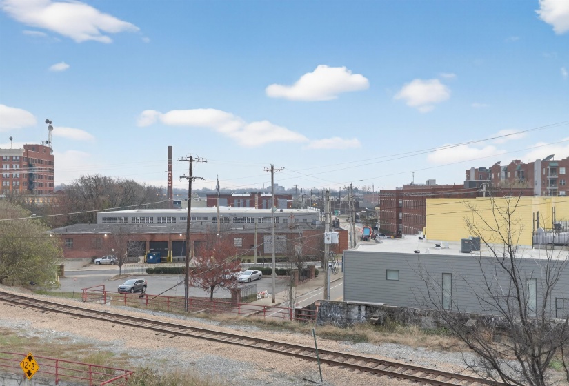 435 FRONT ST, Memphis, Tennessee 38103, 2 Bedroom Bedrooms, 5 Room Rooms,2.1 BathroomBathrooms,Residential,For Sale,FRONT,0,10211115
