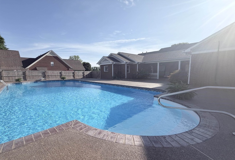 64 JESSIE CV, Atoka, Tennessee 38004, 4 Bedrooms Bedrooms, 7 Rooms Rooms,3.1 BathroomsBathrooms,Residential,For Sale,JESSIE,10211119