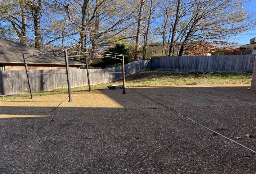 1770 MILL GLEN CV, Memphis, Tennessee 38016, 4 Bedrooms Bedrooms, 7 Rooms Rooms,2 BathroomsBathrooms,Residential,For Sale,MILL GLEN,10211125