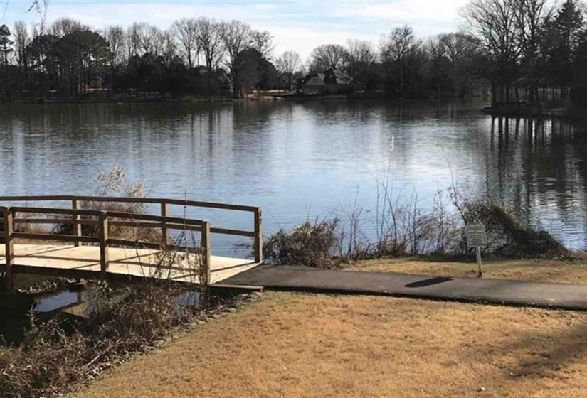 1770 MILL GLEN CV, Memphis, Tennessee 38016, 4 Bedrooms Bedrooms, 7 Rooms Rooms,2 BathroomsBathrooms,Residential,For Sale,MILL GLEN,10211125