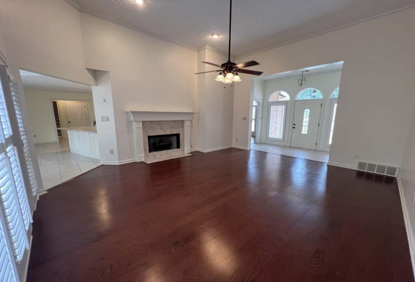 1770 MILL GLEN CV, Memphis, Tennessee 38016, 4 Bedrooms Bedrooms, 7 Rooms Rooms,2 BathroomsBathrooms,Residential,For Sale,MILL GLEN,10211125