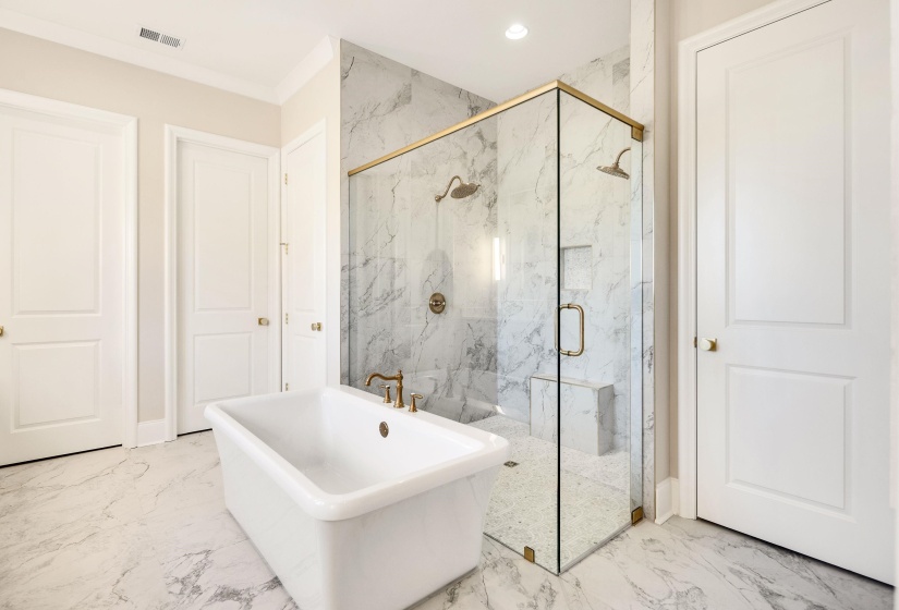 9112 WILDER RUN CIR, Germantown, Tennessee 38138, 4 Bedrooms Bedrooms, 9 Rooms Rooms,4.1 BathroomsBathrooms,Residential,For Sale,WILDER RUN,10195729
