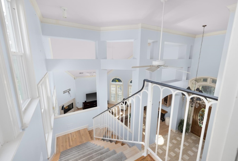 2445 EAGLERIDGE LN, Memphis, Tennessee 38016, 4 Bedrooms Bedrooms, 8 Rooms Rooms,3.1 BathroomsBathrooms,Residential,For Sale,EAGLERIDGE,10211194